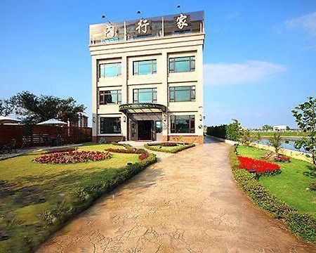 Lo Hong Ka Countryside House Apartment Luodong Bagian luar foto