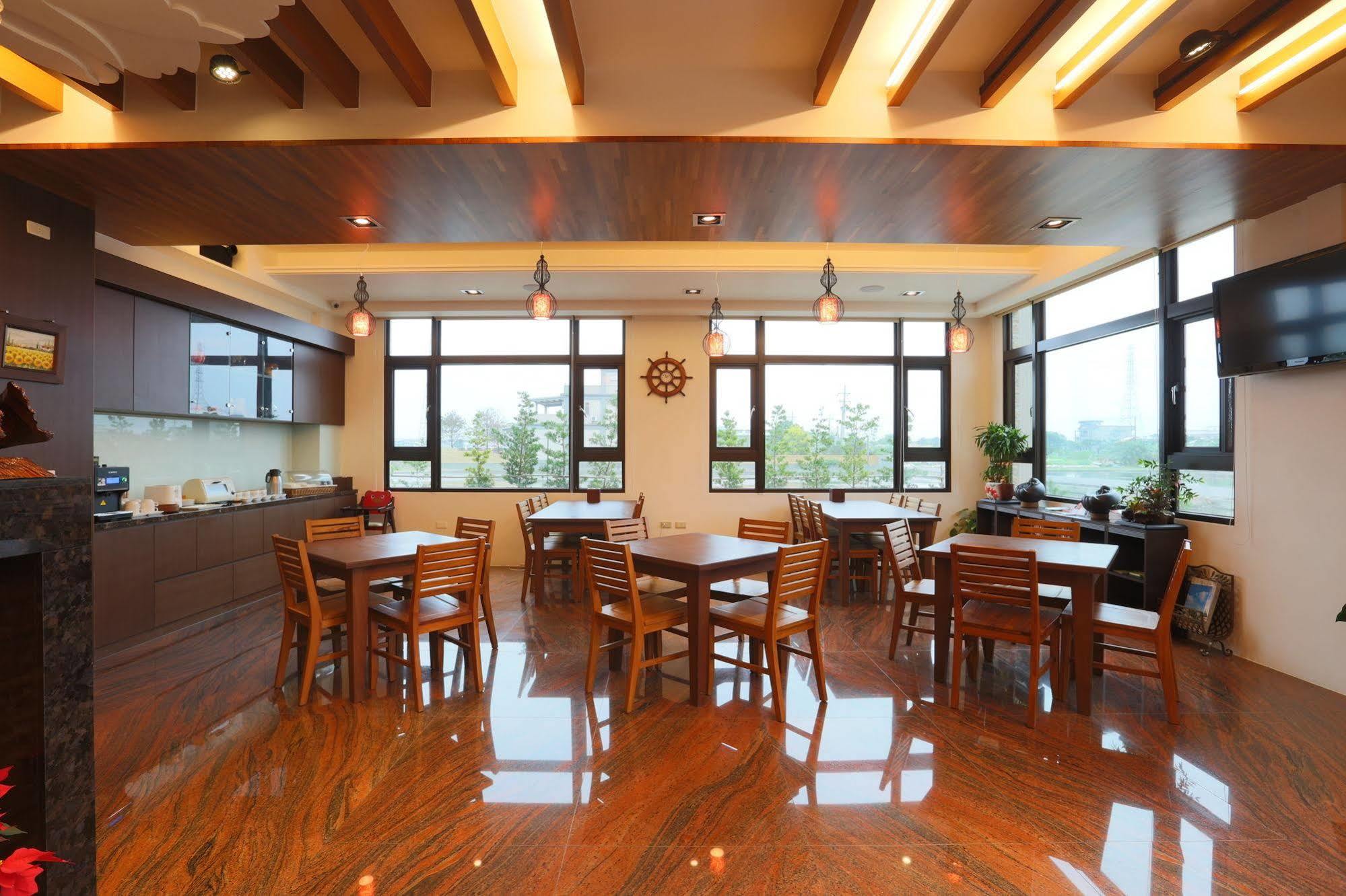 Lo Hong Ka Countryside House Apartment Luodong Bagian luar foto