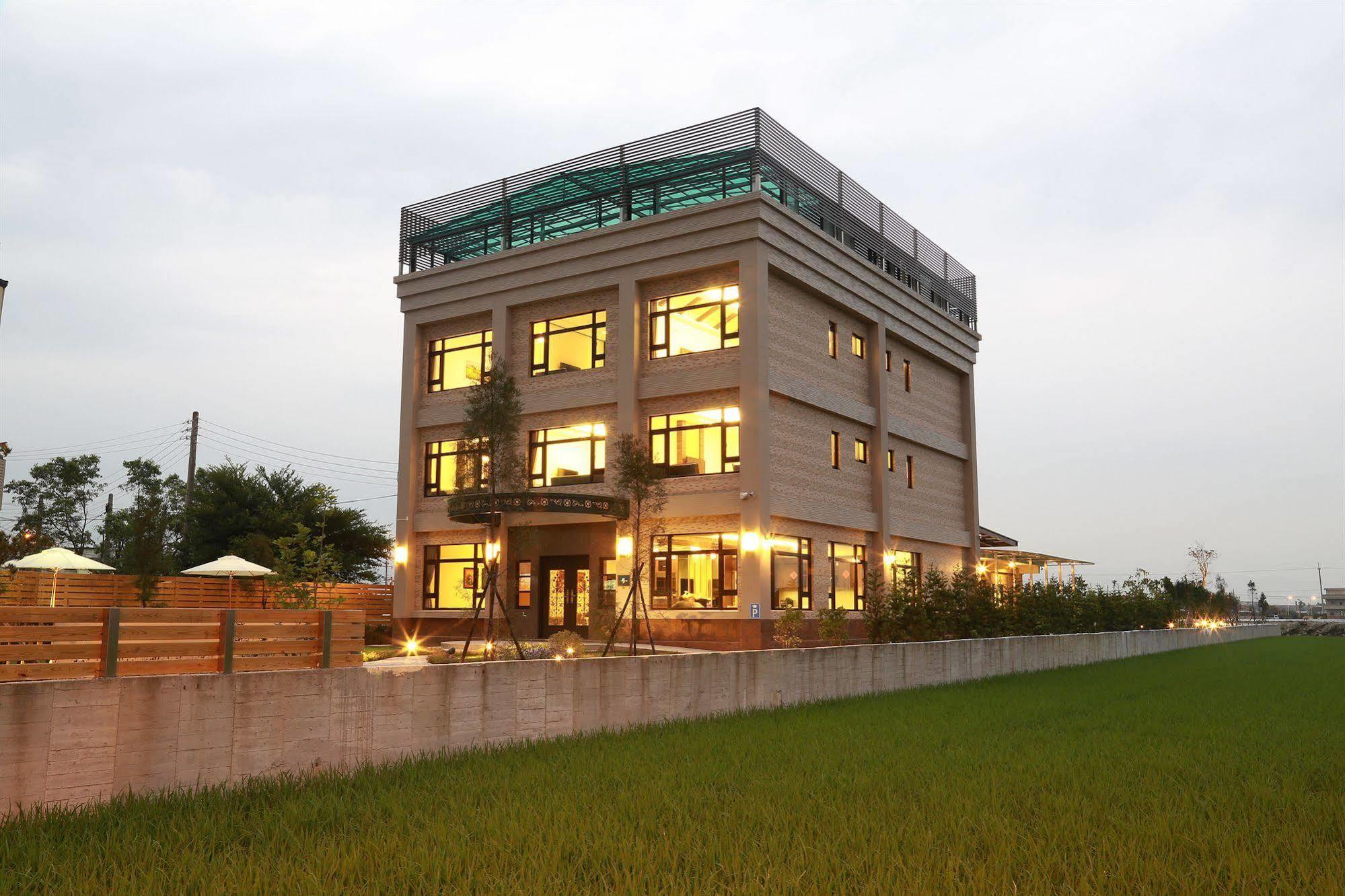 Lo Hong Ka Countryside House Apartment Luodong Bagian luar foto